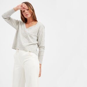 Everlane cashmere crop v-neck sweater - size XS